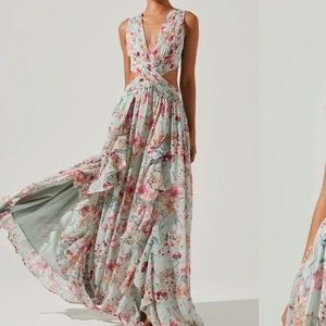 ASTR Floral Maxi Dress